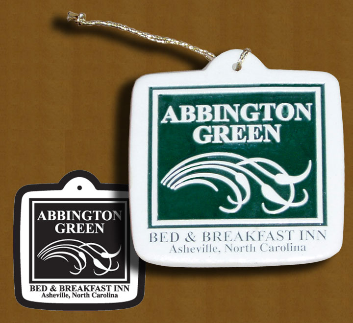 abbington.full abbington green ornament