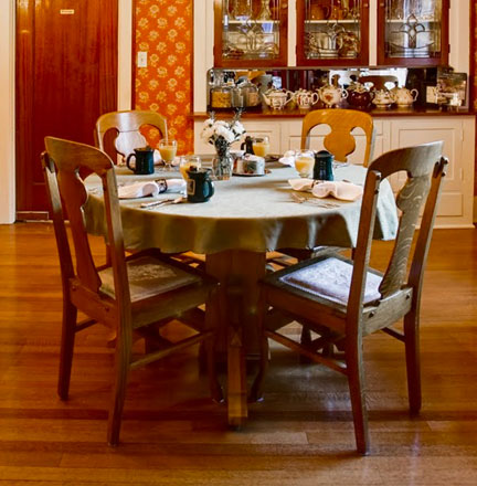 greenlake_diningroom.deneenpottery Photo of dining room at green lake